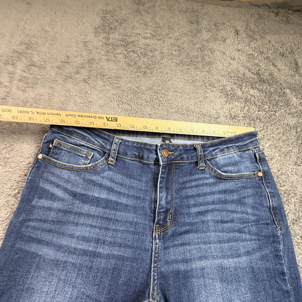 Judy Blue Womens 32 Relaxed Fit Cropped Jeans Blue Stretch Denim Casual - Picture 5 of 10